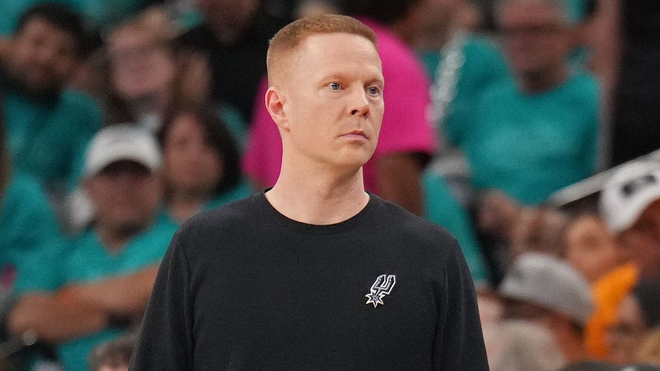 胜天国际pg - NBA选帅动向：魔术队即将敲定新帅，前马刺助教Sweeney接棒